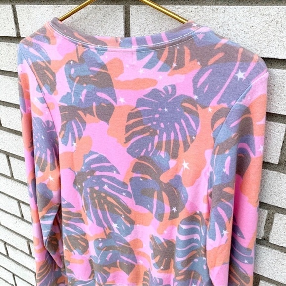 Wildfox Sommers Tropic Camo Palm Leaf Sweatshirt Pink Orange Stars Small NWT - Picture 7 of 8